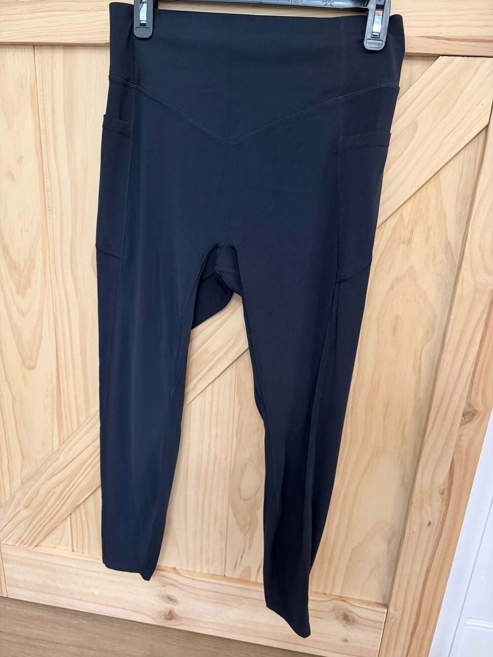 Halara High-Waisted Crossover Pocket 7/8 Leggings size large